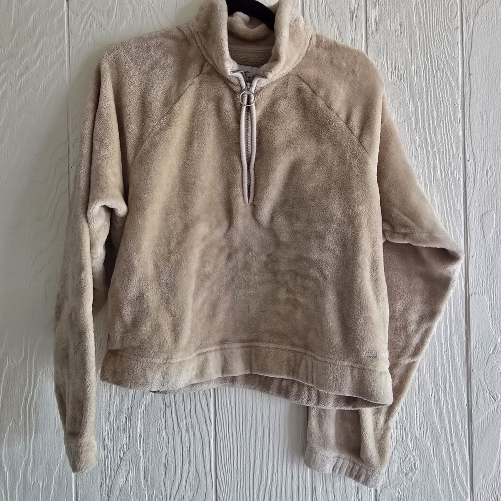 Hollister Cropped Sweater Sz M